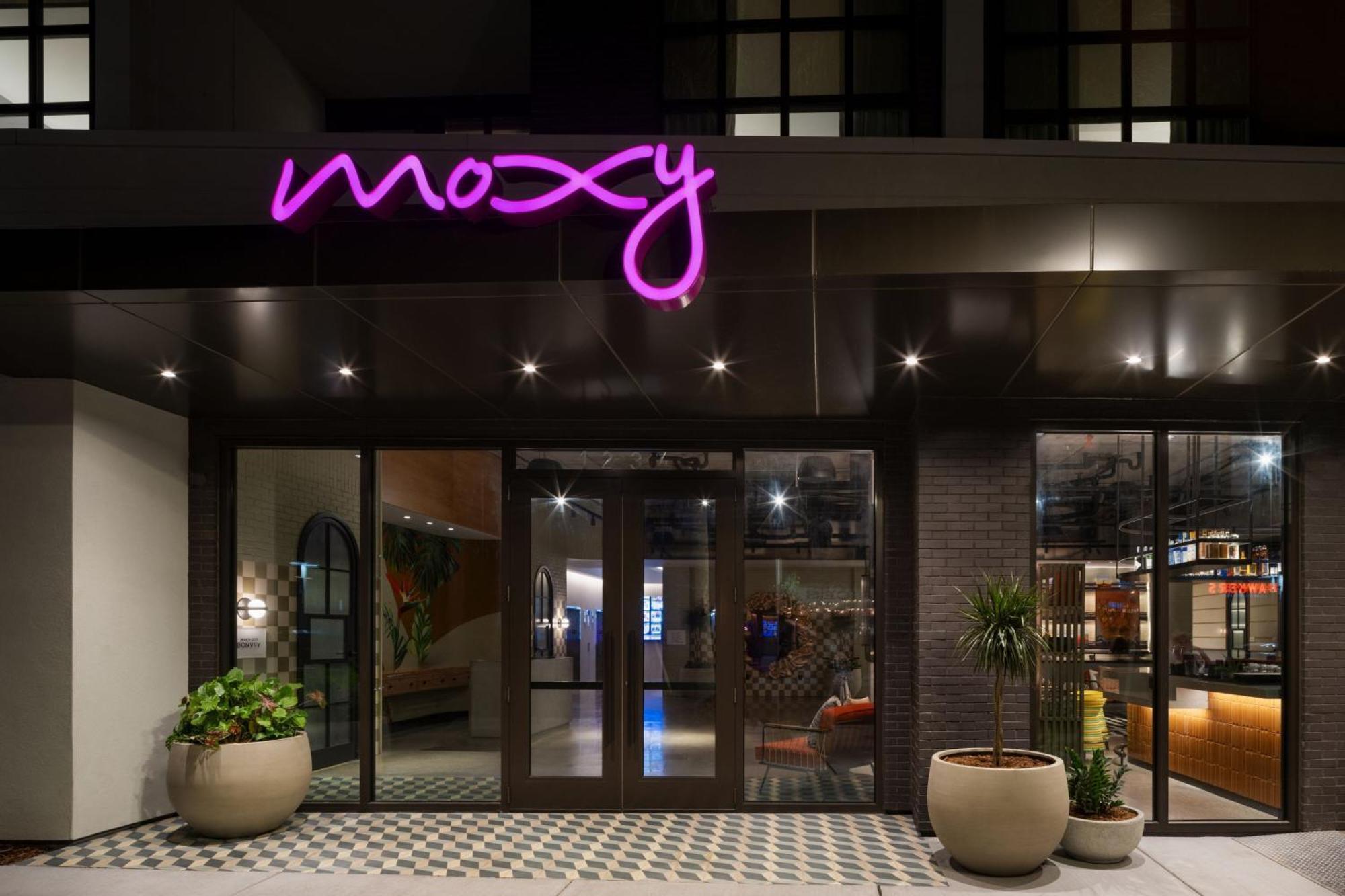 Hotel Moxy St. Petersburg Downtown Zewnętrze zdjęcie